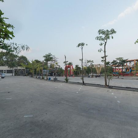 Urbanview Hotel Cianjur City Park By Reddoorz 외부 사진