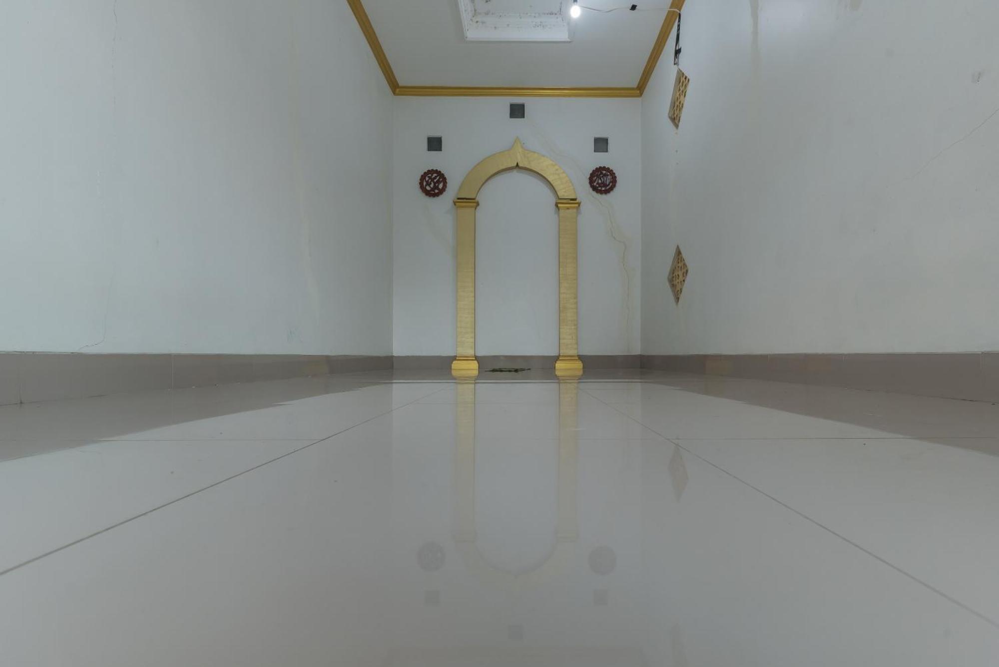 Urbanview Hotel Cianjur City Park By Reddoorz 외부 사진
