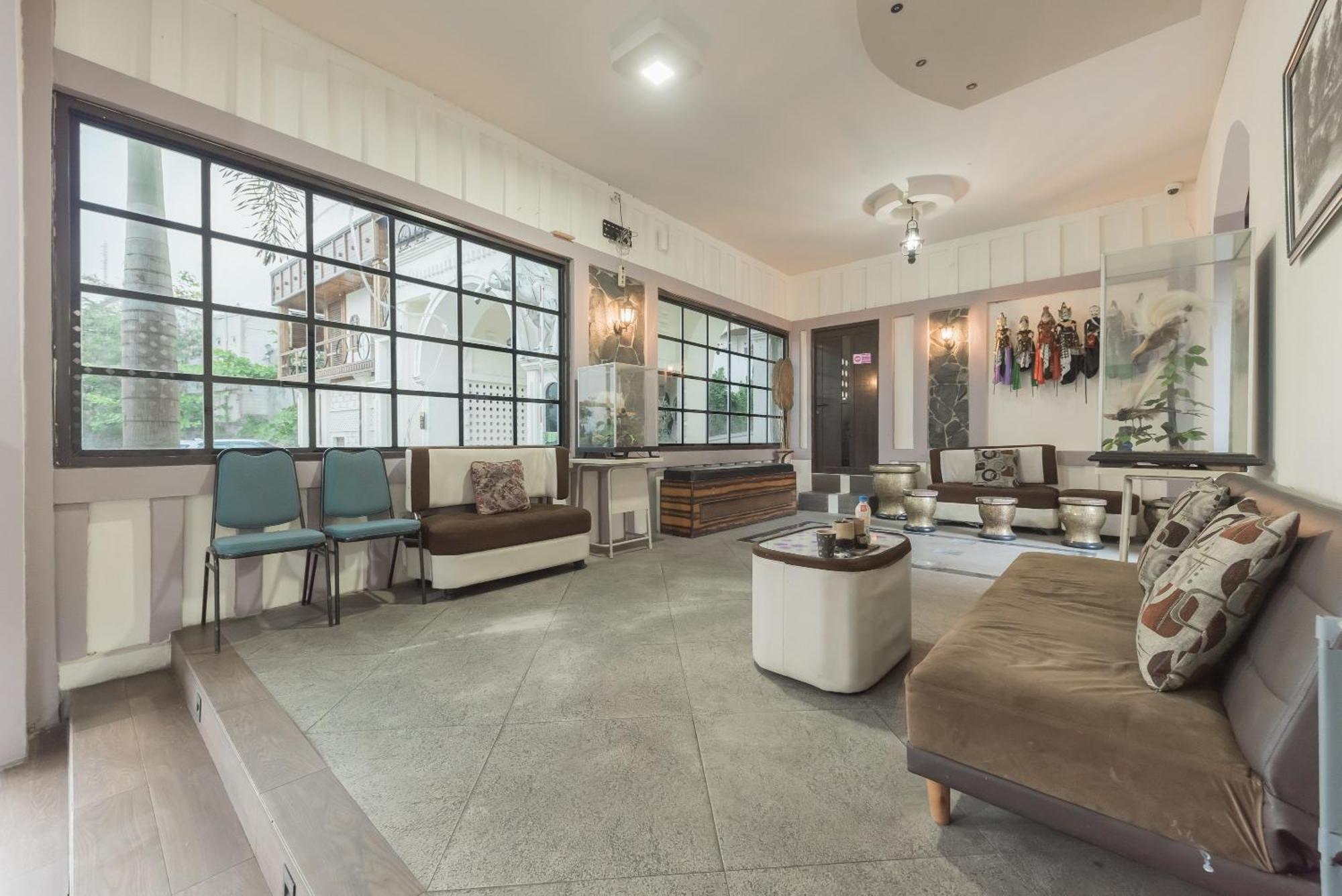 Urbanview Hotel Cianjur City Park By Reddoorz 외부 사진