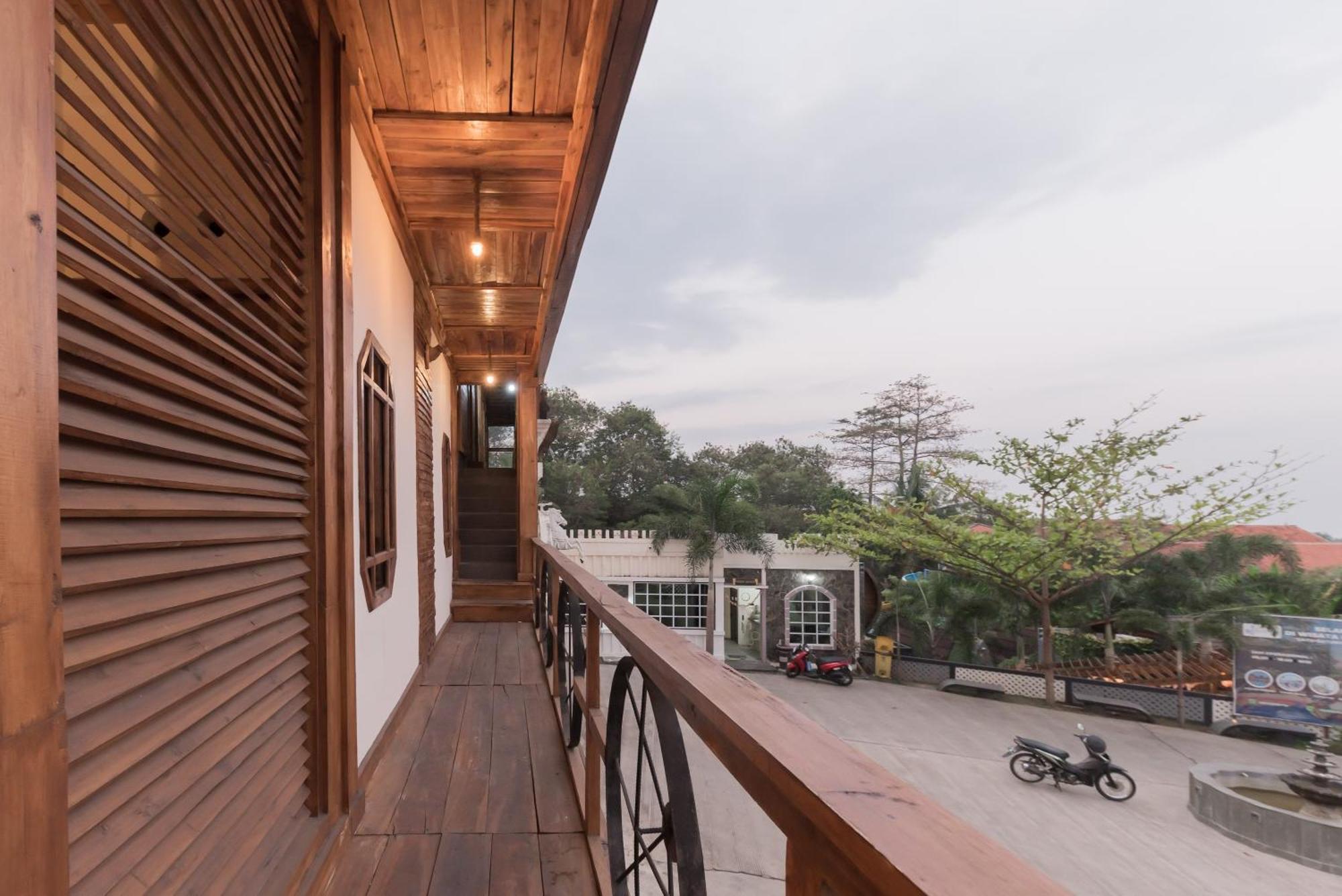 Urbanview Hotel Cianjur City Park By Reddoorz 외부 사진