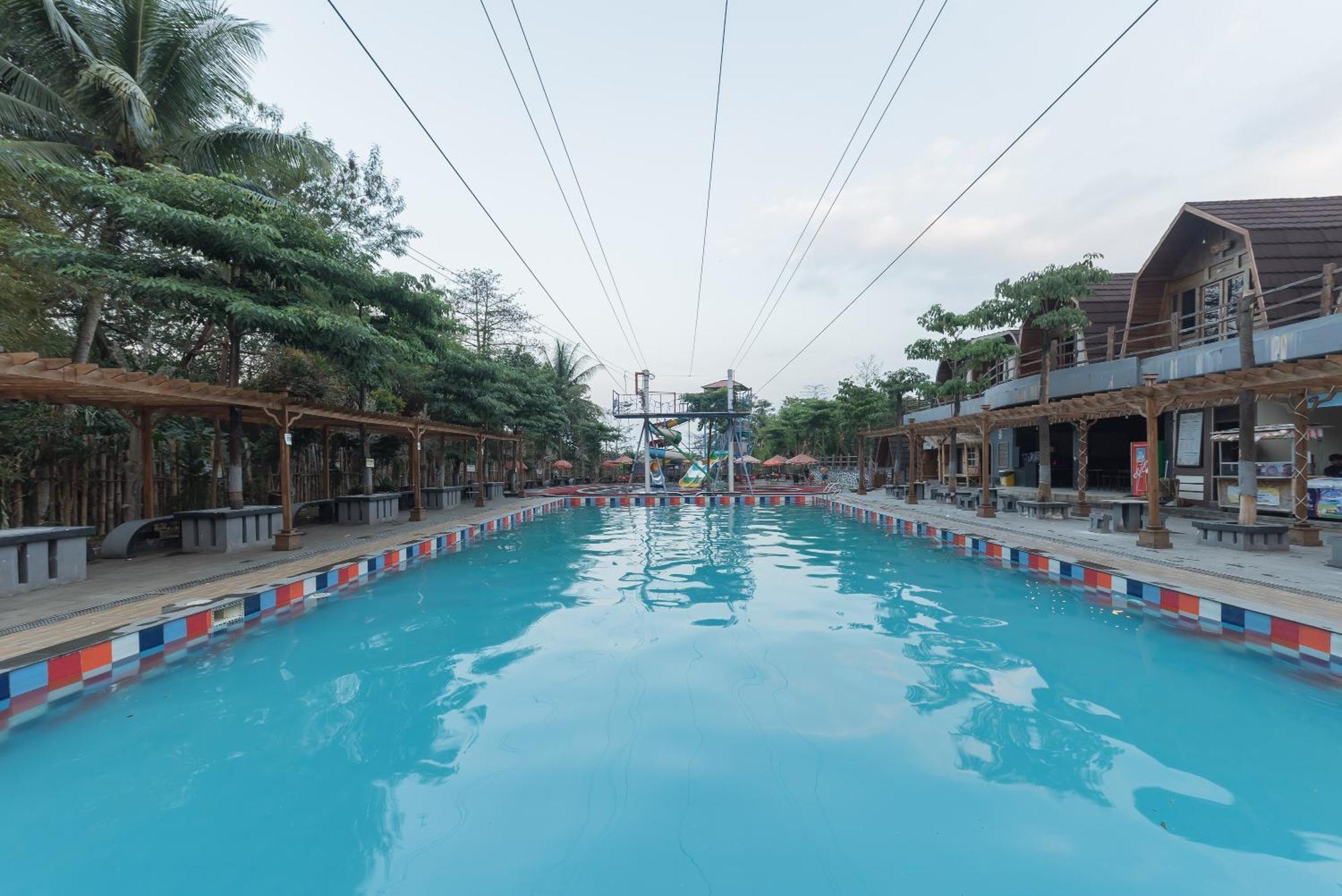 Urbanview Hotel Cianjur City Park By Reddoorz 외부 사진