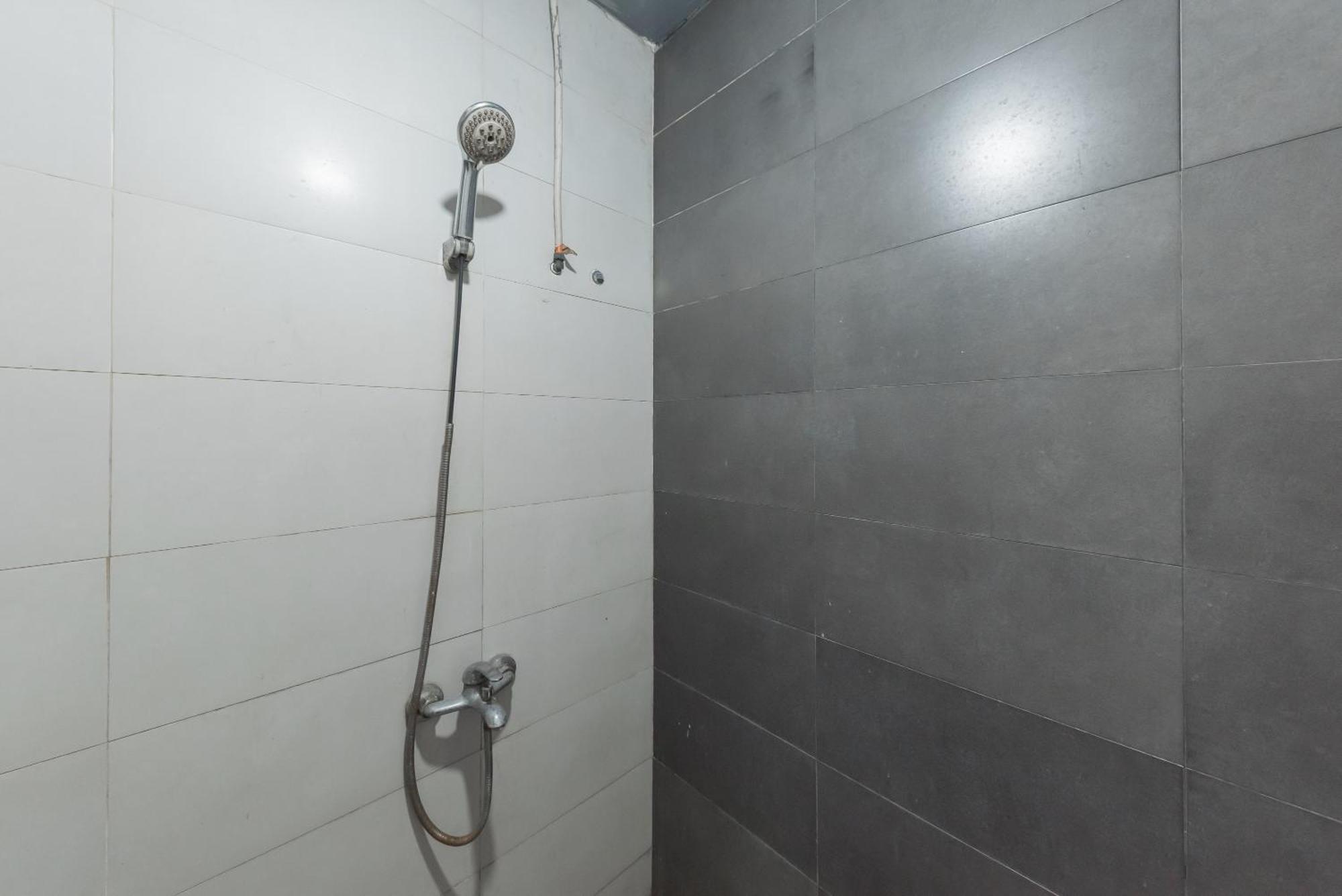 Urbanview Hotel Cianjur City Park By Reddoorz 외부 사진
