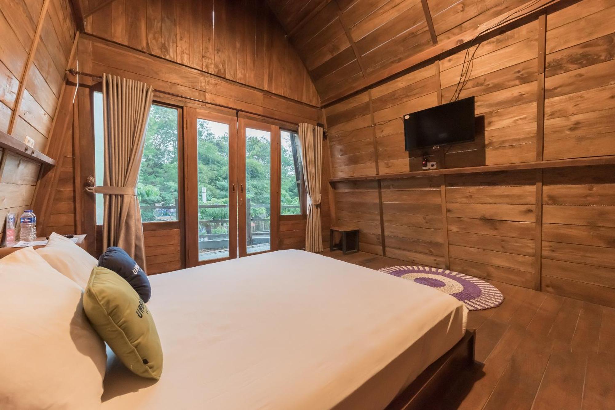 Urbanview Hotel Cianjur City Park By Reddoorz 외부 사진